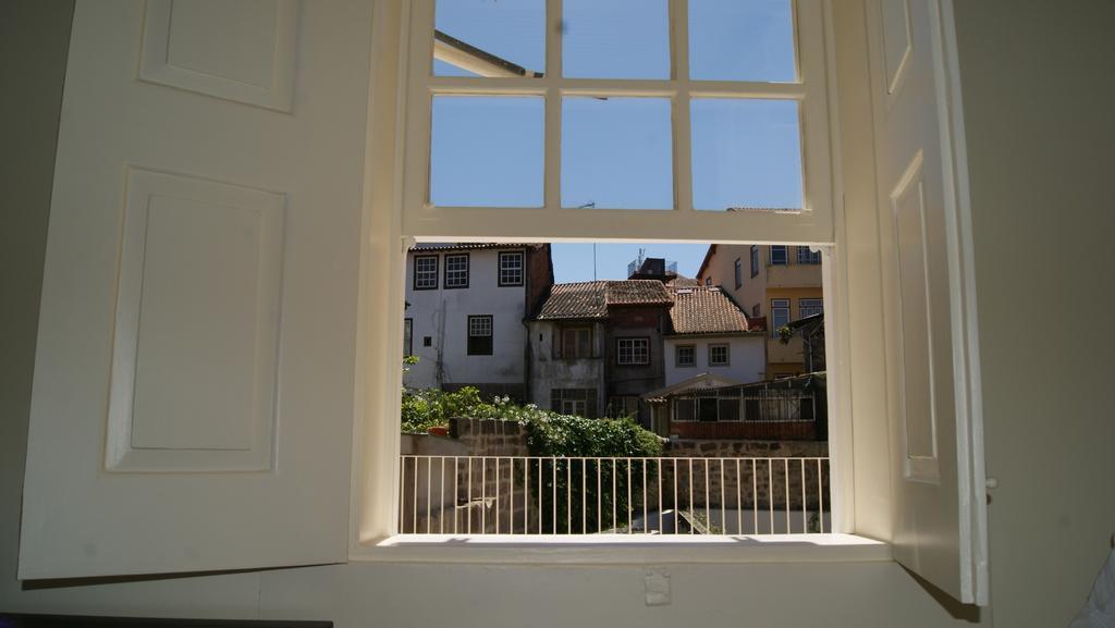Santiago 31 Hostel Guimarães Стая снимка